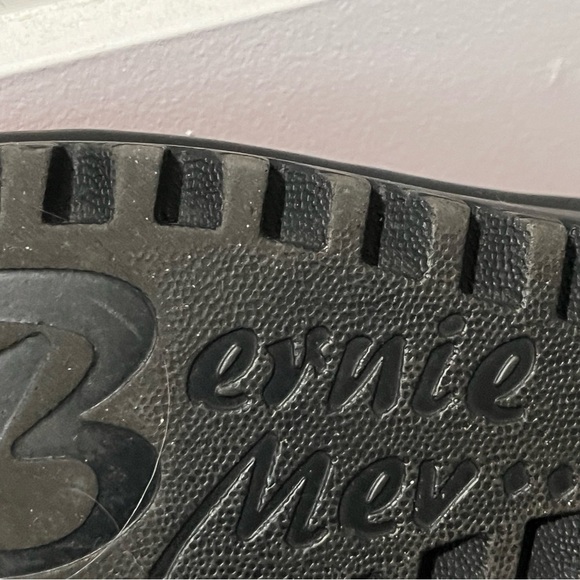 Bernie Mev Womens Venti Drake Wedge Jean Denim Red Woven Strech Shoe Slip 9 - Picture 5 of 7